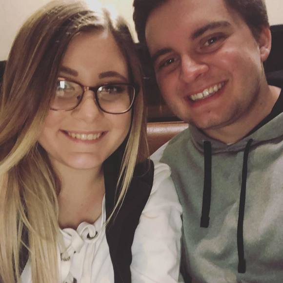 Meet your Posher, Taryn - Picture 3 of 5